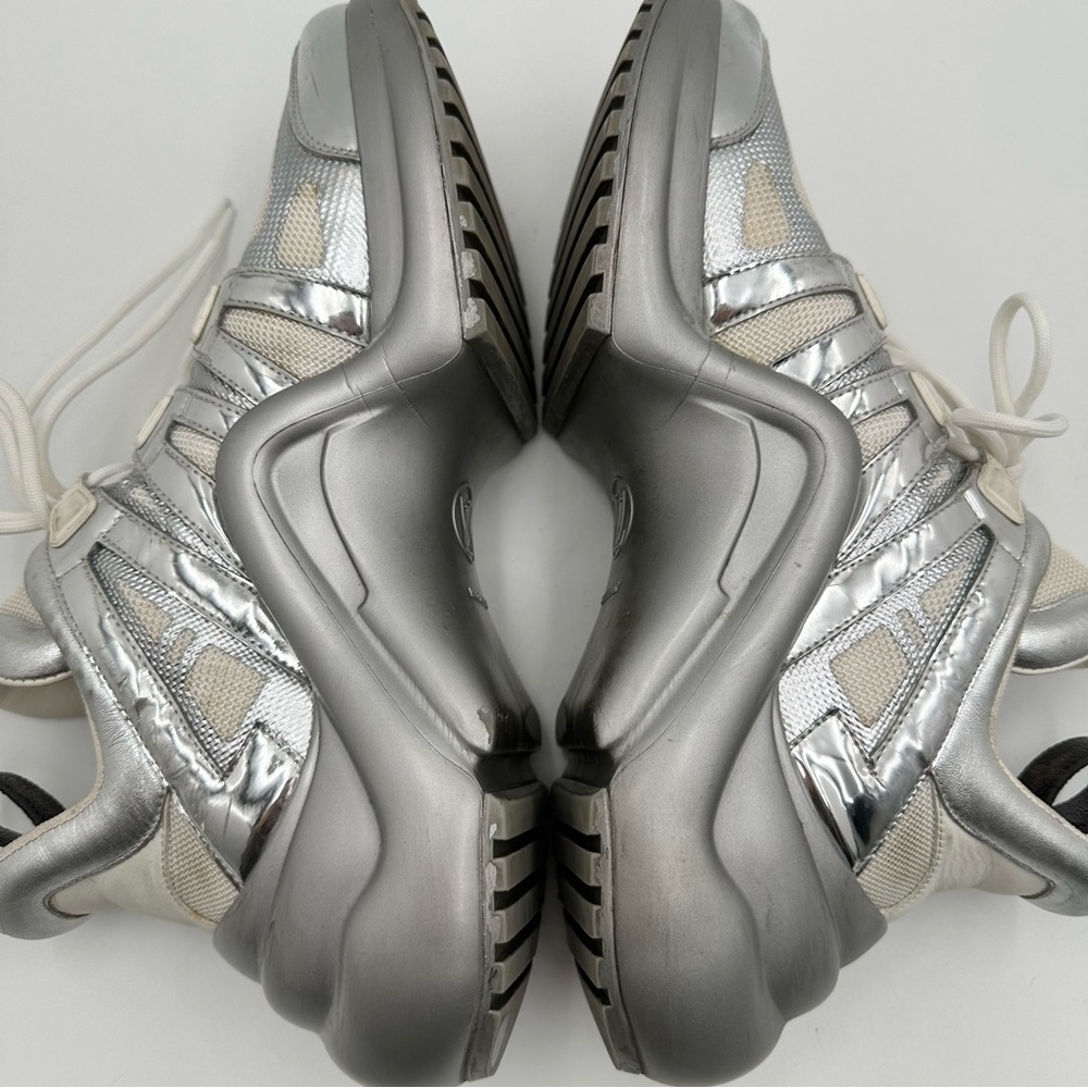 Louis Vuitton Archlight Metallic Sneakers Shoes - Picture 4 of 12